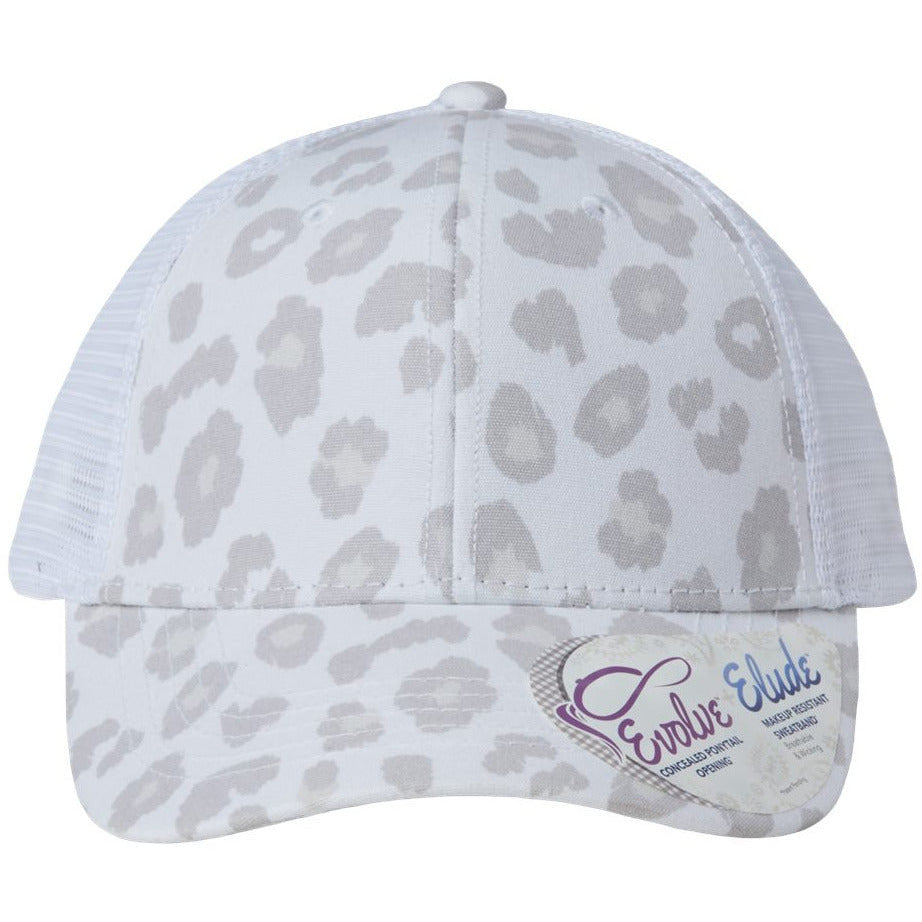 Snow Leopard/ White